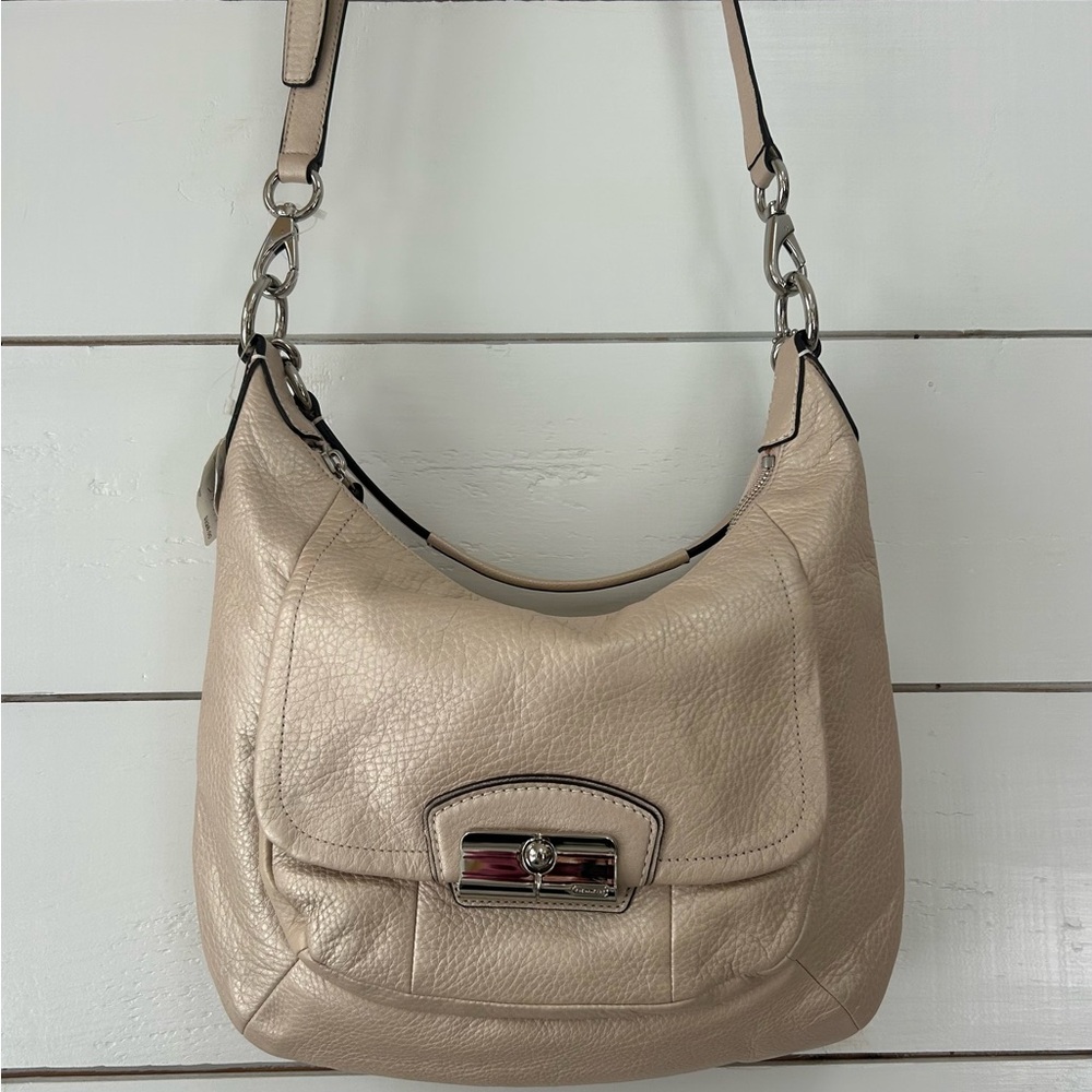 Coach Vintage Leather Shoulder Bag